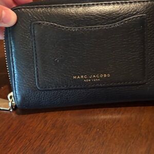 Marc Jacobs Black Leather Zip Wallet
